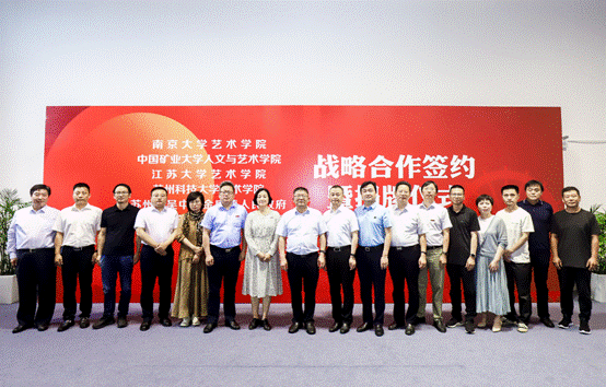 https://jcdn.xhby.net/JHD/publish/20220626/1656229170979035856.png